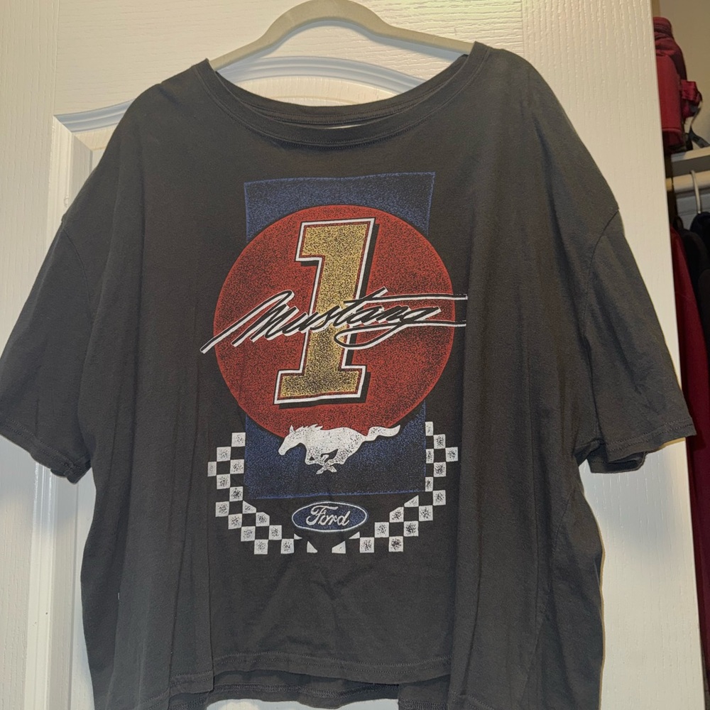 Ford Mustang Graphic T-Shirt